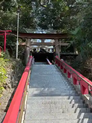 八幡宮の{uncategorized: "未分類", other: "その他", undefined: "問題あり", building: "その他建物", grave: "お墓", sacred_gate: "鳥居", guardian: "狛犬", statue: "像", buddha: "仏像", history: "歴史", nature: "自然", garden: "庭園", animal: "動物", pagoda: "塔", temizu: "手水舎", mountain_gate: "山門・神門", sanctuary: "本殿・本堂", subordinate: "末社・摂社", art: "芸術", scenery: "景色", jizo: "地蔵", ema: "絵馬", goshuin: "御朱印", omikuji: "おみくじ", items: "授与品その他", amulet: "お守り", goshuincho: "御朱印帳", eats: "食事", festival: "お祭り", votive_dance: "神楽", shichigosan: "七五三参", wedding: "結婚式", experience: "体験その他", initially: "初詣", around: "周辺", anti_infection: "感染症対策"}
