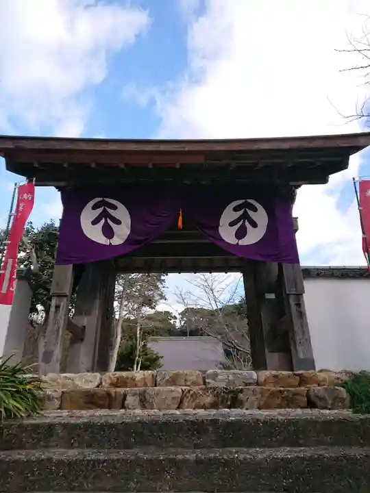 宝林寺の山門・神門