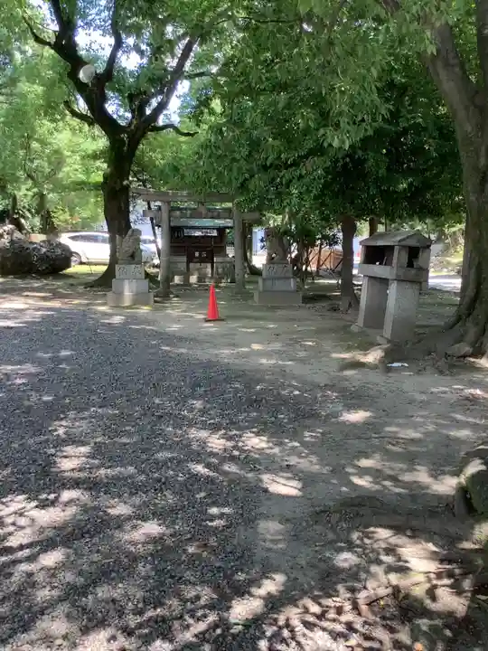 真清田神社の末社・摂社