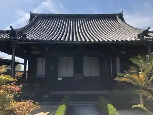 西方院の本殿・本堂