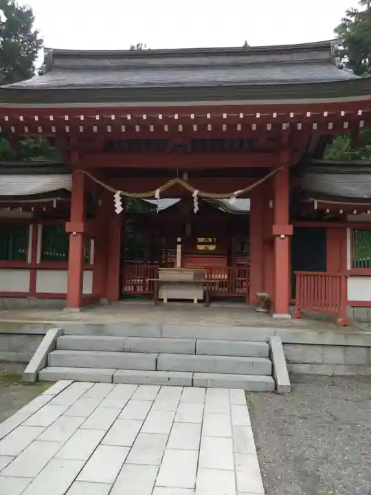 冨士御室浅間神社の本殿・本堂