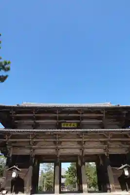 東大寺 法華堂(三月堂)の山門・神門