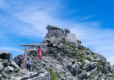 雄山神社峰本社の本殿・本堂