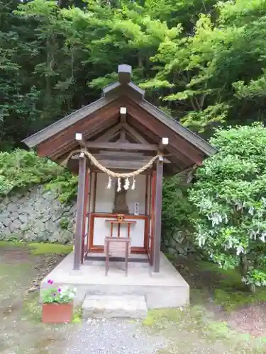 夫婦木神社の末社