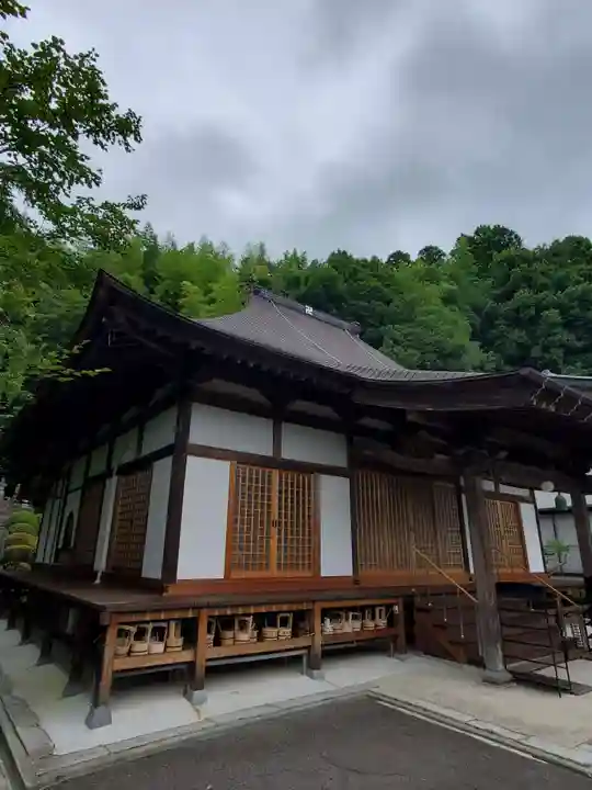 延命寺の本殿・本堂