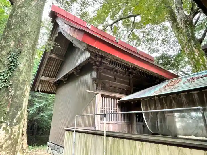 石神社の本殿・本堂