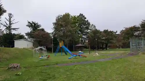 安国神社の庭園