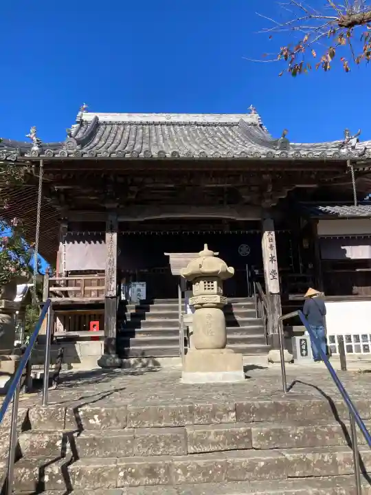 大日寺の{uncategorized: "未分類", other: "その他", undefined: "問題あり", building: "その他建物", grave: "お墓", sacred_gate: "鳥居", guardian: "狛犬", statue: "像", buddha: "仏像", history: "歴史", nature: "自然", garden: "庭園", animal: "動物", pagoda: "塔", temizu: "手水舎", mountain_gate: "山門・神門", sanctuary: "本殿・本堂", subordinate: "末社・摂社", art: "芸術", scenery: "景色", jizo: "地蔵", ema: "絵馬", goshuin: "御朱印", omikuji: "おみくじ", items: "授与品その他", amulet: "お守り", goshuincho: "御朱印帳", eats: "食事", festival: "お祭り", votive_dance: "神楽", shichigosan: "七五三参", wedding: "結婚式", experience: "体験その他", initially: "初詣", around: "周辺", anti_infection: "感染症対策"}