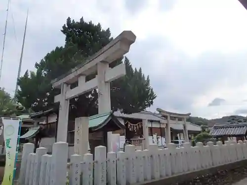 加太春日神社の鳥居