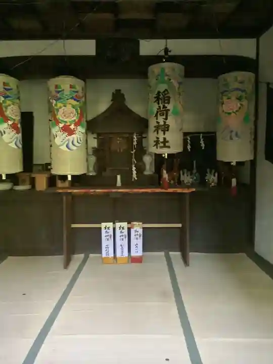 愛知県高浜市春日神社の末社・摂社