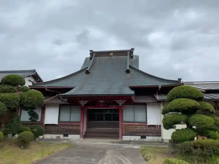 円隆寺の本殿・本堂