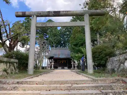 青山神社の鳥居