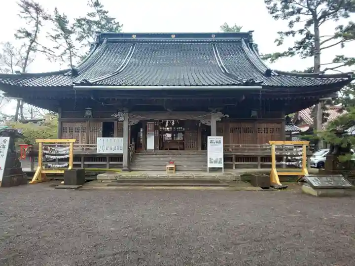 重蔵神社の本殿・本堂