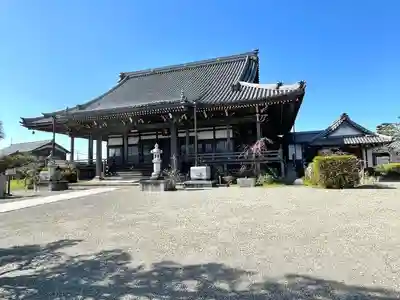 照光寺の本殿・本堂