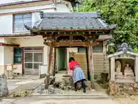 医徳院の手水舎