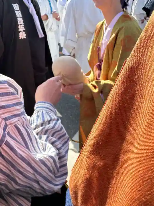 田縣神社の{uncategorized: "未分類", other: "その他", undefined: "問題あり", building: "その他建物", grave: "お墓", sacred_gate: "鳥居", guardian: "狛犬", statue: "像", buddha: "仏像", history: "歴史", nature: "自然", garden: "庭園", animal: "動物", pagoda: "塔", temizu: "手水舎", mountain_gate: "山門・神門", sanctuary: "本殿・本堂", subordinate: "末社・摂社", art: "芸術", scenery: "景色", jizo: "地蔵", ema: "絵馬", goshuin: "御朱印", omikuji: "おみくじ", items: "授与品その他", amulet: "お守り", goshuincho: "御朱印帳", eats: "食事", festival: "お祭り", votive_dance: "神楽", shichigosan: "七五三参", wedding: "結婚式", experience: "体験その他", initially: "初詣", around: "周辺", anti_infection: "感染症対策"}