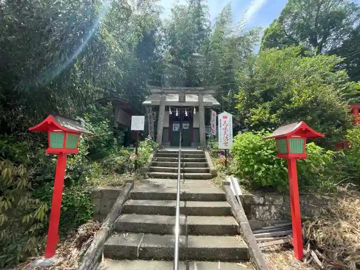 神炊館神社 ⁂奥州須賀川総鎮守⁂の{uncategorized: "未分類", other: "その他", undefined: "問題あり", building: "その他建物", grave: "お墓", sacred_gate: "鳥居", guardian: "狛犬", statue: "像", buddha: "仏像", history: "歴史", nature: "自然", garden: "庭園", animal: "動物", pagoda: "塔", temizu: "手水舎", mountain_gate: "山門・神門", sanctuary: "本殿・本堂", subordinate: "末社・摂社", art: "芸術", scenery: "景色", jizo: "地蔵", ema: "絵馬", goshuin: "御朱印", omikuji: "おみくじ", items: "授与品その他", amulet: "お守り", goshuincho: "御朱印帳", eats: "食事", festival: "お祭り", votive_dance: "神楽", shichigosan: "七五三参", wedding: "結婚式", experience: "体験その他", initially: "初詣", around: "周辺", anti_infection: "感染症対策"}