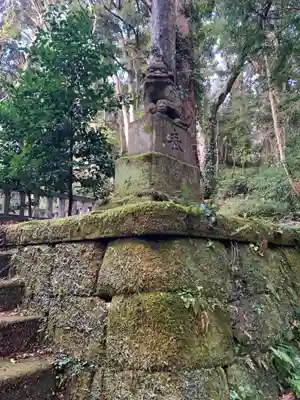 諏訪神社の狛犬