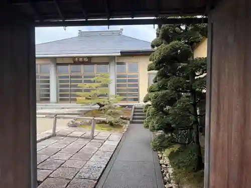 西方山極楽寺(岐阜県)