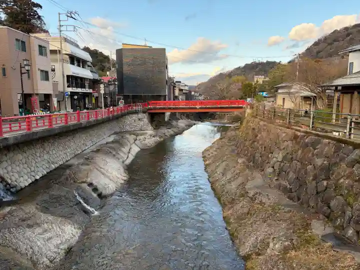 修禅寺の{uncategorized: "未分類", other: "その他", undefined: "問題あり", building: "その他建物", grave: "お墓", sacred_gate: "鳥居", guardian: "狛犬", statue: "像", buddha: "仏像", history: "歴史", nature: "自然", garden: "庭園", animal: "動物", pagoda: "塔", temizu: "手水舎", mountain_gate: "山門・神門", sanctuary: "本殿・本堂", subordinate: "末社・摂社", art: "芸術", scenery: "景色", jizo: "地蔵", ema: "絵馬", goshuin: "御朱印", omikuji: "おみくじ", items: "授与品その他", amulet: "お守り", goshuincho: "御朱印帳", eats: "食事", festival: "お祭り", votive_dance: "神楽", shichigosan: "七五三参", wedding: "結婚式", experience: "体験その他", initially: "初詣", around: "周辺", anti_infection: "感染症対策"}