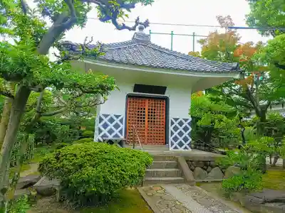 青大悲寺の末社・摂社