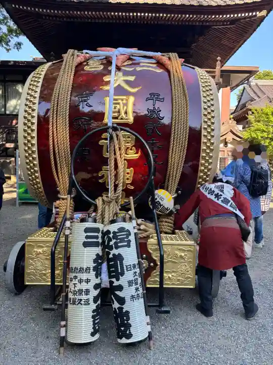 大國魂神社の{uncategorized: "未分類", other: "その他", undefined: "問題あり", building: "その他建物", grave: "お墓", sacred_gate: "鳥居", guardian: "狛犬", statue: "像", buddha: "仏像", history: "歴史", nature: "自然", garden: "庭園", animal: "動物", pagoda: "塔", temizu: "手水舎", mountain_gate: "山門・神門", sanctuary: "本殿・本堂", subordinate: "末社・摂社", art: "芸術", scenery: "景色", jizo: "地蔵", ema: "絵馬", goshuin: "御朱印", omikuji: "おみくじ", items: "授与品その他", amulet: "お守り", goshuincho: "御朱印帳", eats: "食事", festival: "お祭り", votive_dance: "神楽", shichigosan: "七五三参", wedding: "結婚式", experience: "体験その他", initially: "初詣", around: "周辺", anti_infection: "感染症対策"}