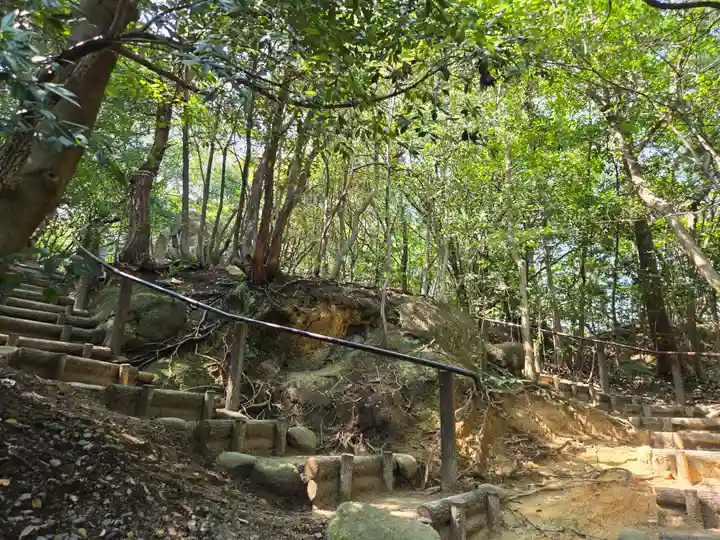 越木岩神社(兵庫県)