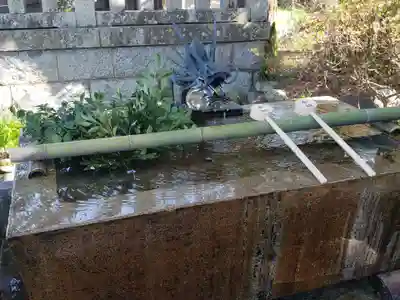 脇子八幡宮の手水舎