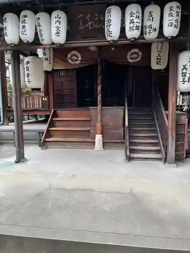 法案寺の本殿