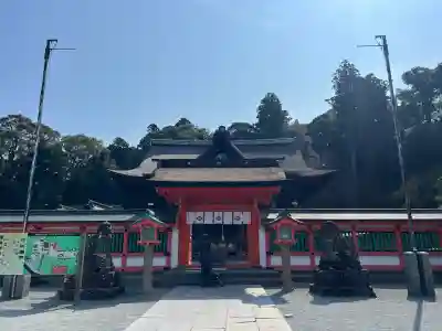 高良大社の{uncategorized: "未分類", other: "その他", undefined: "問題あり", building: "その他建物", grave: "お墓", sacred_gate: "鳥居", guardian: "狛犬", statue: "像", buddha: "仏像", history: "歴史", nature: "自然", garden: "庭園", animal: "動物", pagoda: "塔", temizu: "手水舎", mountain_gate: "山門・神門", sanctuary: "本殿・本堂", subordinate: "末社・摂社", art: "芸術", scenery: "景色", jizo: "地蔵", ema: "絵馬", goshuin: "御朱印", omikuji: "おみくじ", items: "授与品その他", amulet: "お守り", goshuincho: "御朱印帳", eats: "食事", festival: "お祭り", votive_dance: "神楽", shichigosan: "七五三参", wedding: "結婚式", experience: "体験その他", initially: "初詣", around: "周辺", anti_infection: "感染症対策"}