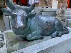 針名神社の像