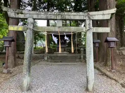 諏訪大社下社秋宮(長野県)