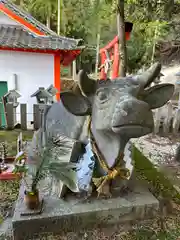 墨坂神社の像