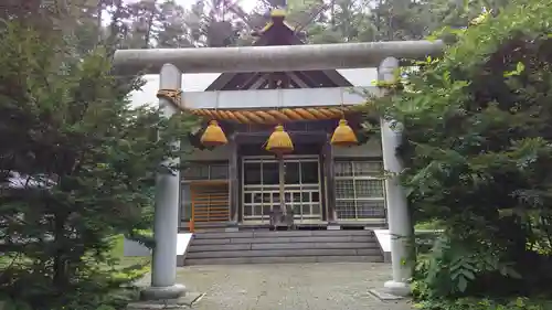 由仁神社の鳥居