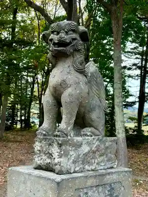 中小屋神社の狛犬