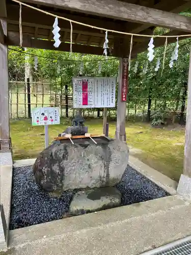 春日神社の手水舎