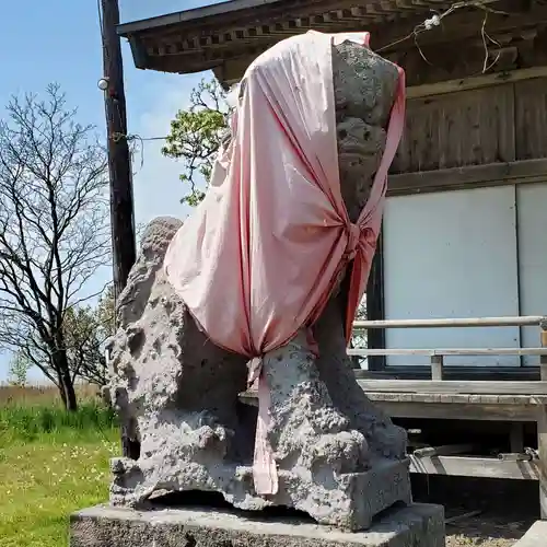 掛澗稲荷神社の狛犬