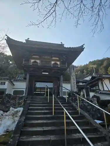 東光寺の{uncategorized: "未分類", other: "その他", undefined: "問題あり", building: "その他建物", grave: "お墓", sacred_gate: "鳥居", guardian: "狛犬", statue: "像", buddha: "仏像", history: "歴史", nature: "自然", garden: "庭園", animal: "動物", pagoda: "塔", temizu: "手水舎", mountain_gate: "山門・神門", sanctuary: "本殿・本堂", subordinate: "末社・摂社", art: "芸術", scenery: "景色", jizo: "地蔵", ema: "絵馬", goshuin: "御朱印", omikuji: "おみくじ", items: "授与品その他", amulet: "お守り", goshuincho: "御朱印帳", eats: "食事", festival: "お祭り", votive_dance: "神楽", shichigosan: "七五三参", wedding: "結婚式", experience: "体験その他", initially: "初詣", around: "周辺", anti_infection: "感染症対策"}