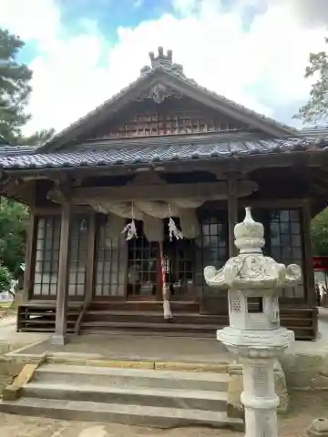 八野神社の本殿・本堂