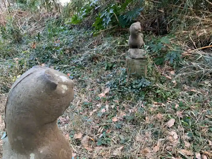 貴美稲荷神社の狛犬