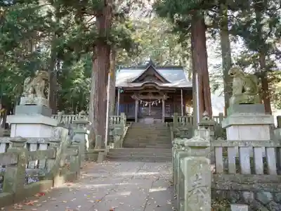 法性神社の本殿・本堂