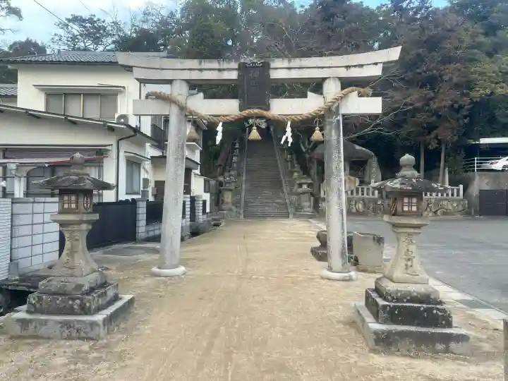 神田神社の{uncategorized: "未分類", other: "その他", undefined: "問題あり", building: "その他建物", grave: "お墓", sacred_gate: "鳥居", guardian: "狛犬", statue: "像", buddha: "仏像", history: "歴史", nature: "自然", garden: "庭園", animal: "動物", pagoda: "塔", temizu: "手水舎", mountain_gate: "山門・神門", sanctuary: "本殿・本堂", subordinate: "末社・摂社", art: "芸術", scenery: "景色", jizo: "地蔵", ema: "絵馬", goshuin: "御朱印", omikuji: "おみくじ", items: "授与品その他", amulet: "お守り", goshuincho: "御朱印帳", eats: "食事", festival: "お祭り", votive_dance: "神楽", shichigosan: "七五三参", wedding: "結婚式", experience: "体験その他", initially: "初詣", around: "周辺", anti_infection: "感染症対策"}