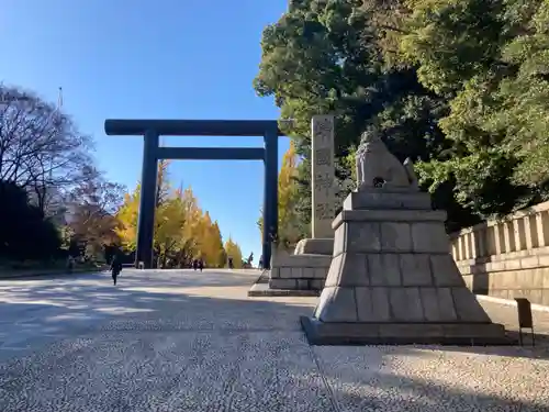 靖國神社の鳥居