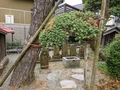 法照寺の手水舎