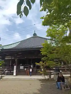 施福寺の{uncategorized: "未分類", other: "その他", undefined: "問題あり", building: "その他建物", grave: "お墓", sacred_gate: "鳥居", guardian: "狛犬", statue: "像", buddha: "仏像", history: "歴史", nature: "自然", garden: "庭園", animal: "動物", pagoda: "塔", temizu: "手水舎", mountain_gate: "山門・神門", sanctuary: "本殿・本堂", subordinate: "末社・摂社", art: "芸術", scenery: "景色", jizo: "地蔵", ema: "絵馬", goshuin: "御朱印", omikuji: "おみくじ", items: "授与品その他", amulet: "お守り", goshuincho: "御朱印帳", eats: "食事", festival: "お祭り", votive_dance: "神楽", shichigosan: "七五三参", wedding: "結婚式", experience: "体験その他", initially: "初詣", around: "周辺", anti_infection: "感染症対策"}