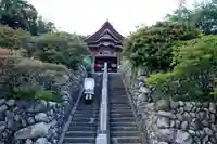 埼玉厄除け開運大師・龍泉寺(切り絵御朱印発祥の寺)の本殿・本堂