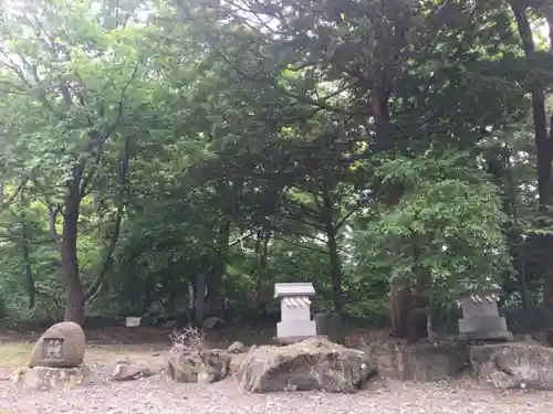 千歳神社の末社