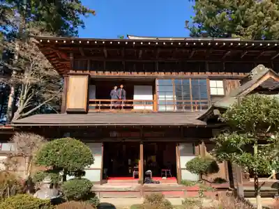 高水山 常福院 龍学寺 の本殿・本堂