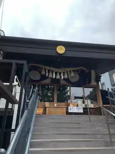 菊名神社の本殿・本堂