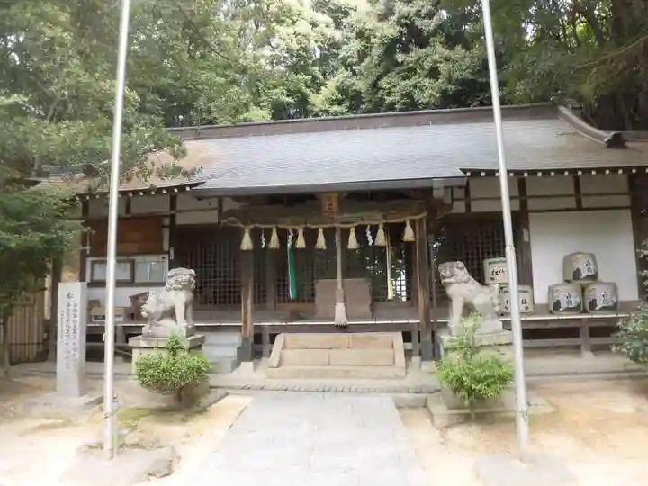 賣布神社の本殿・本堂